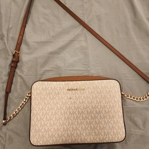 Michael Kors crossbody